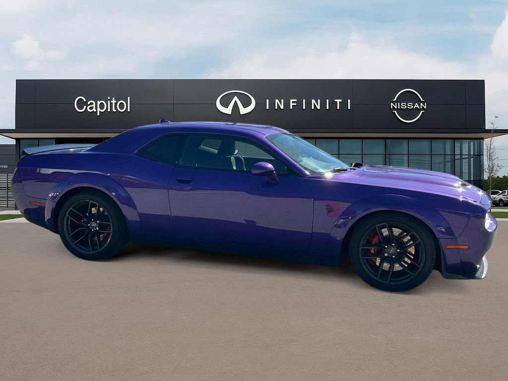 Used 2019 Dodge Challenger SRT Hellcat Redeye image 4