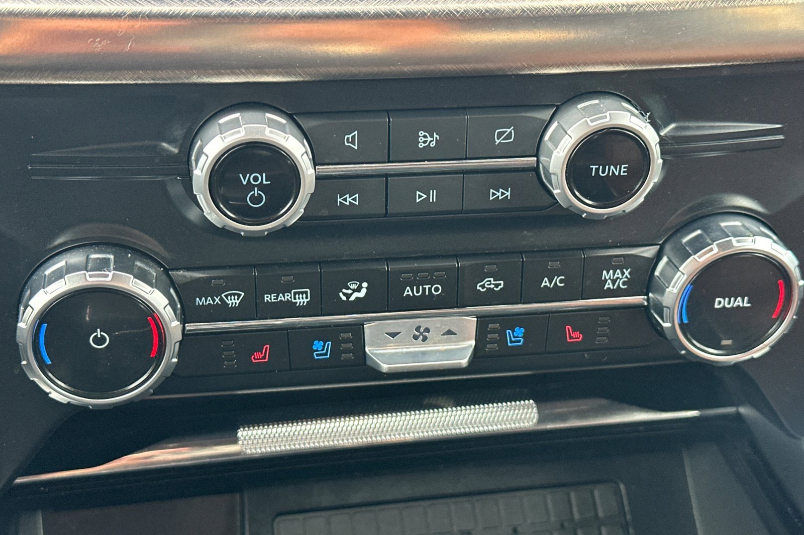 Certified 2023 Ford F150 King Ranch w/ Equipment Group 601A High image 19