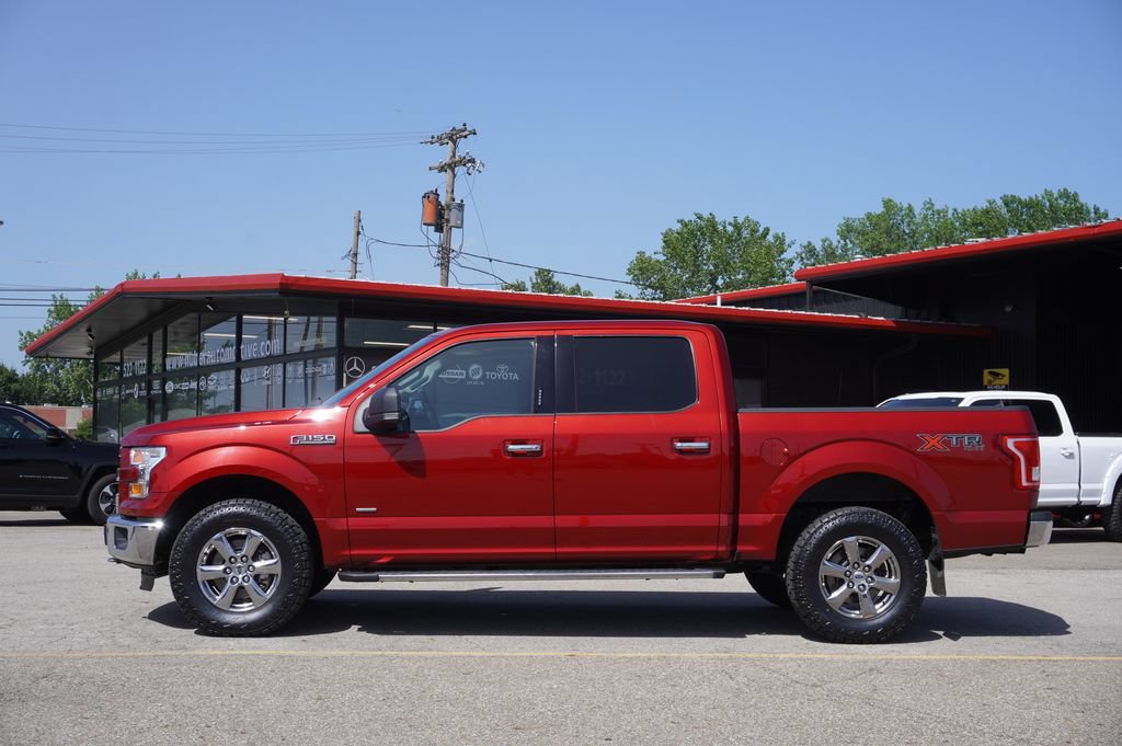 Used 2016 Ford F150 XLT w/ Equipment Group 302A Luxury AWD/4WD image 4