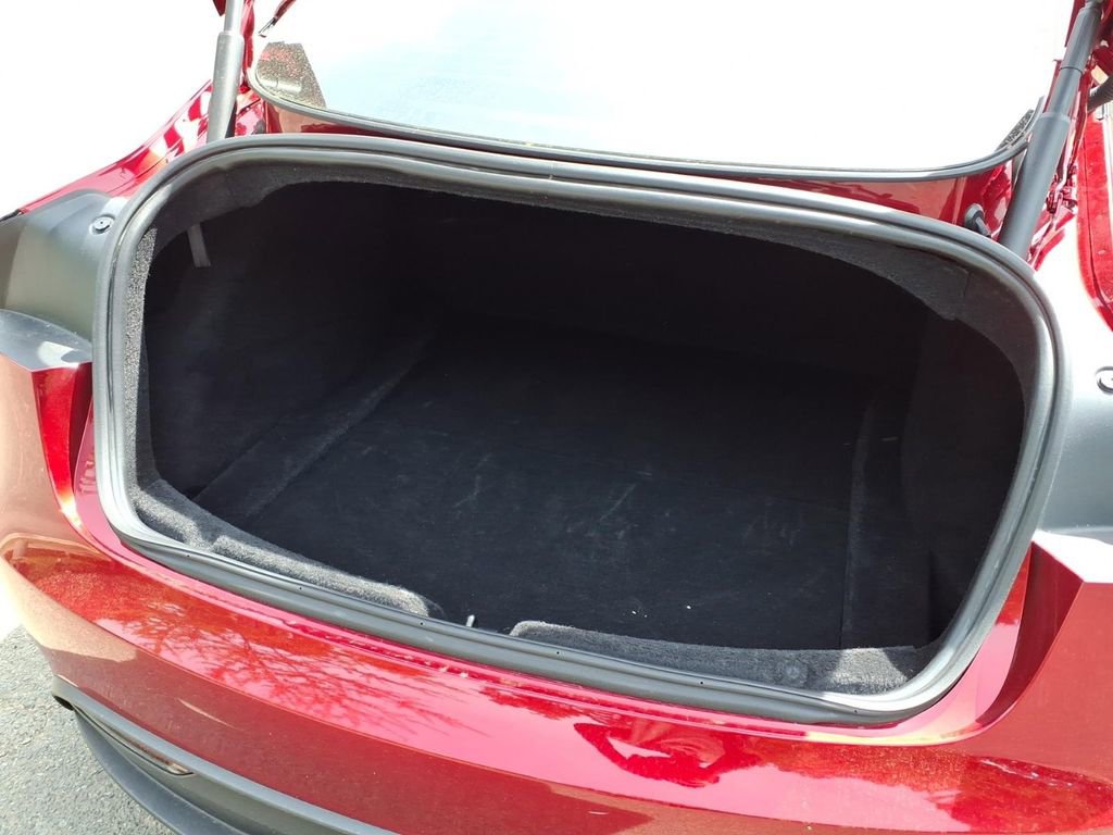 Used 2025 Tesla Model 3 Long Range RWD image 31