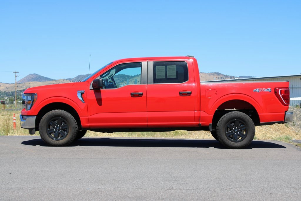 Used 2023 Ford F150 XLT image 3