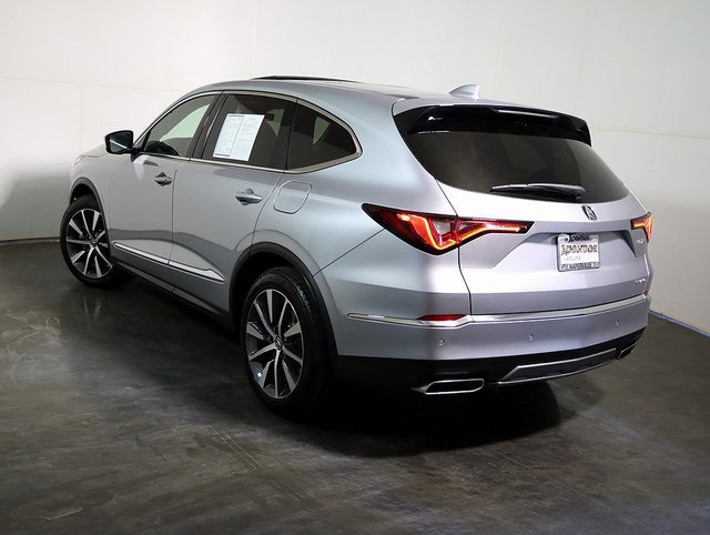 Used 2026 Acura MDX w/ Technology Package image 2