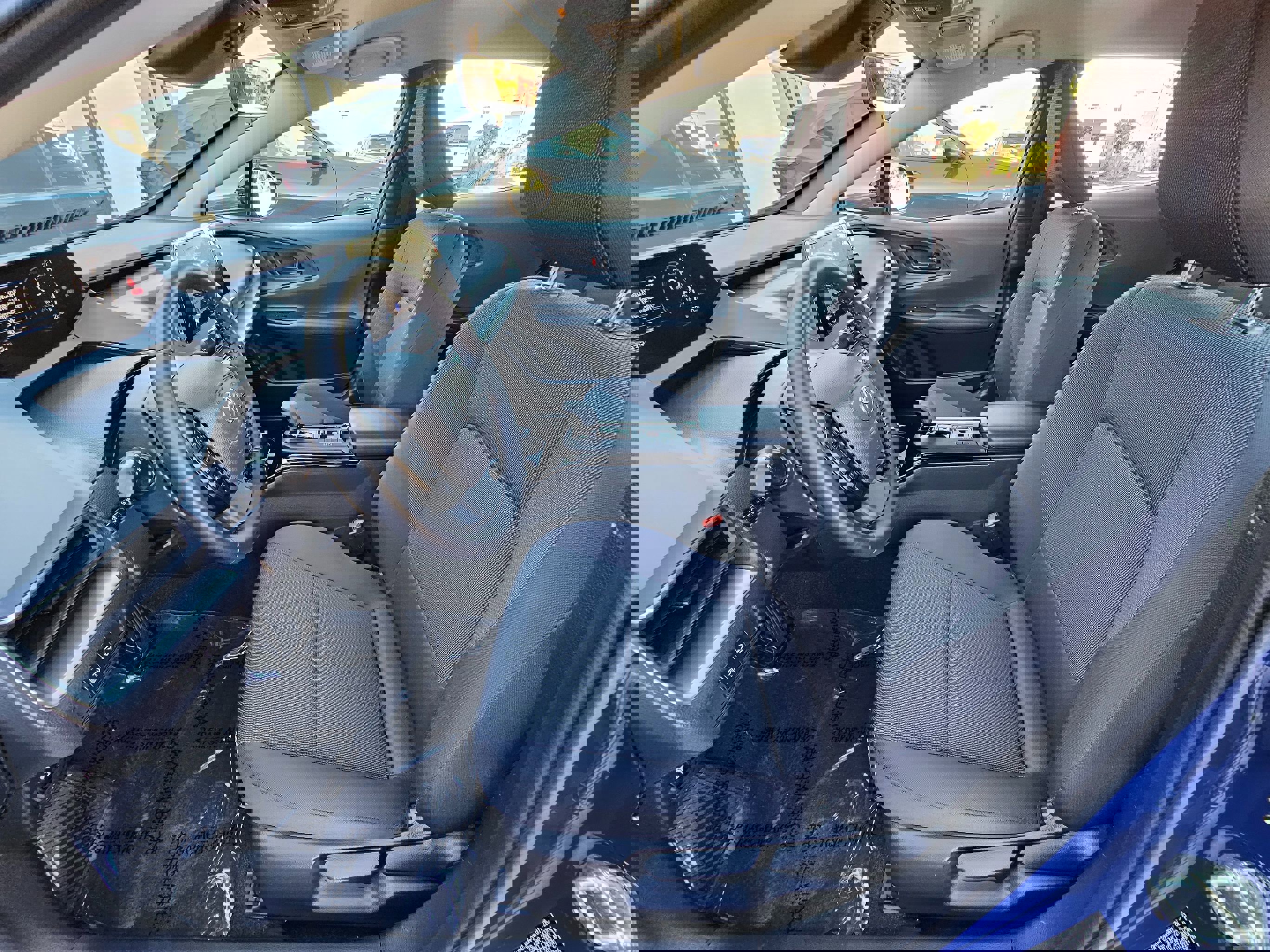 Used 2023 Toyota Prius LE image 17