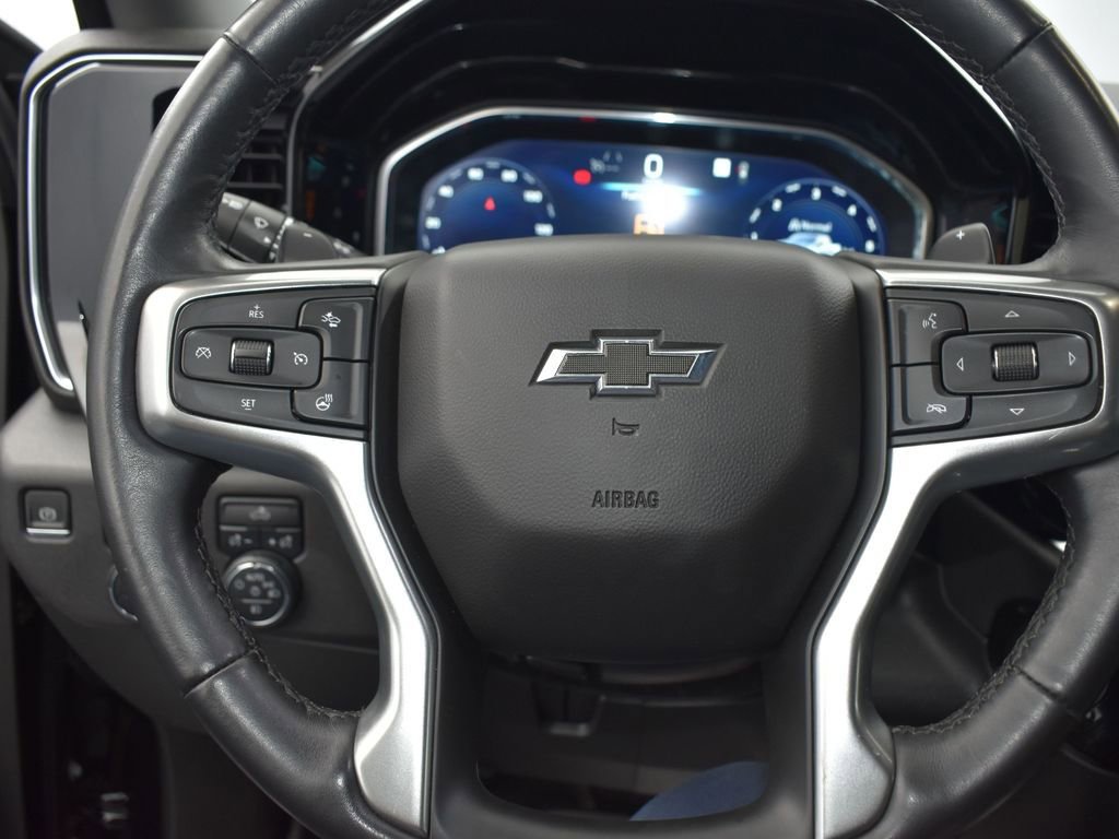 Used 2022 Chevrolet Silverado 1500 LT Trail Boss AWD/4WD image 15