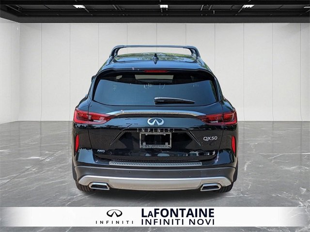 New 2025 INFINITI QX50 Luxe image 4