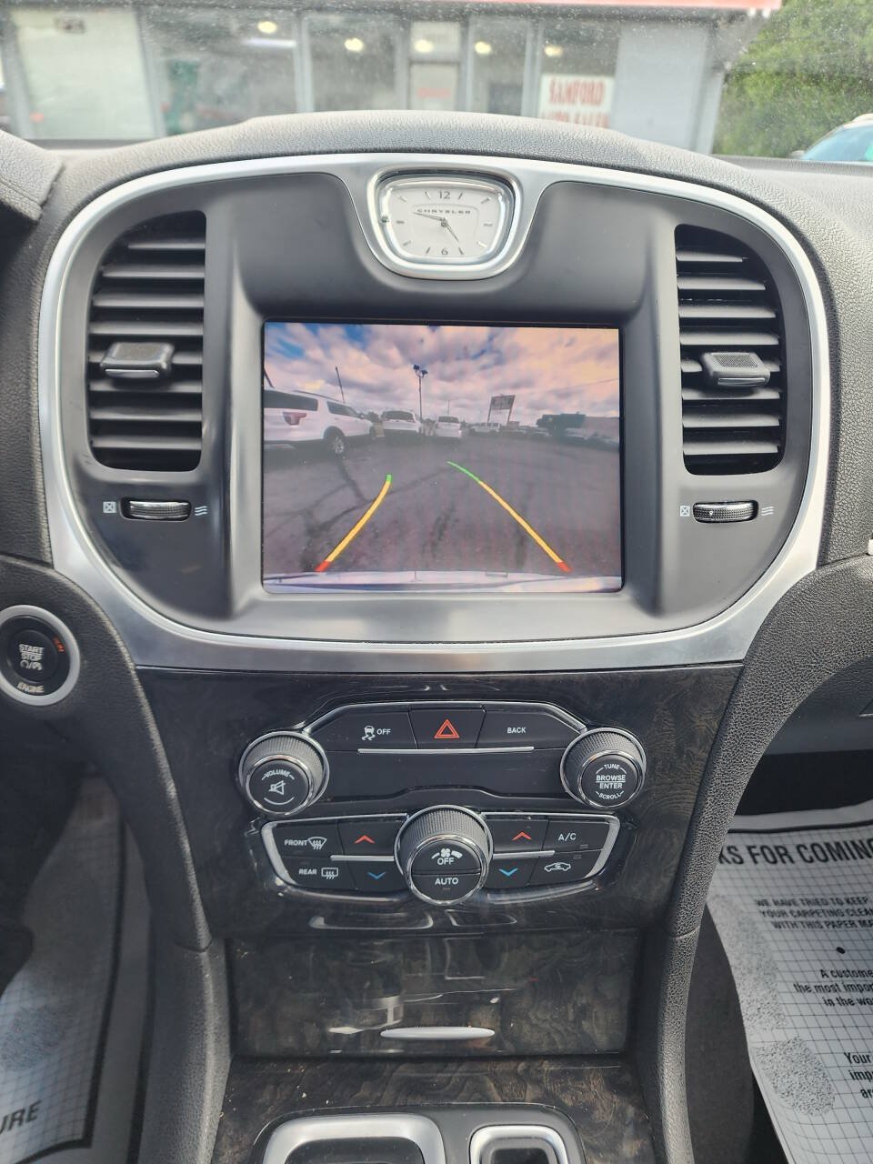 Used 2016 Chrysler 300 C w/ Harman/Kardon Audio Group AWD/4WD image 15