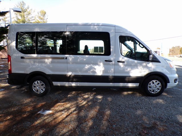 Used 2022 Ford Transit 350 XLT image 5