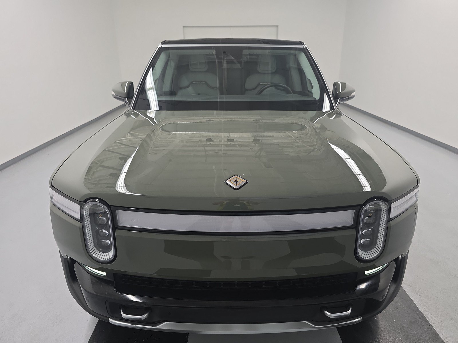Used 2023 Rivian R1S Launch Edition AWD/4WD image 8