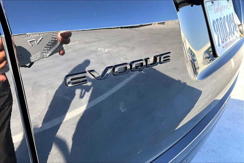 Certified 2023 Land Rover Range Rover Evoque R-Dynamic S image 22