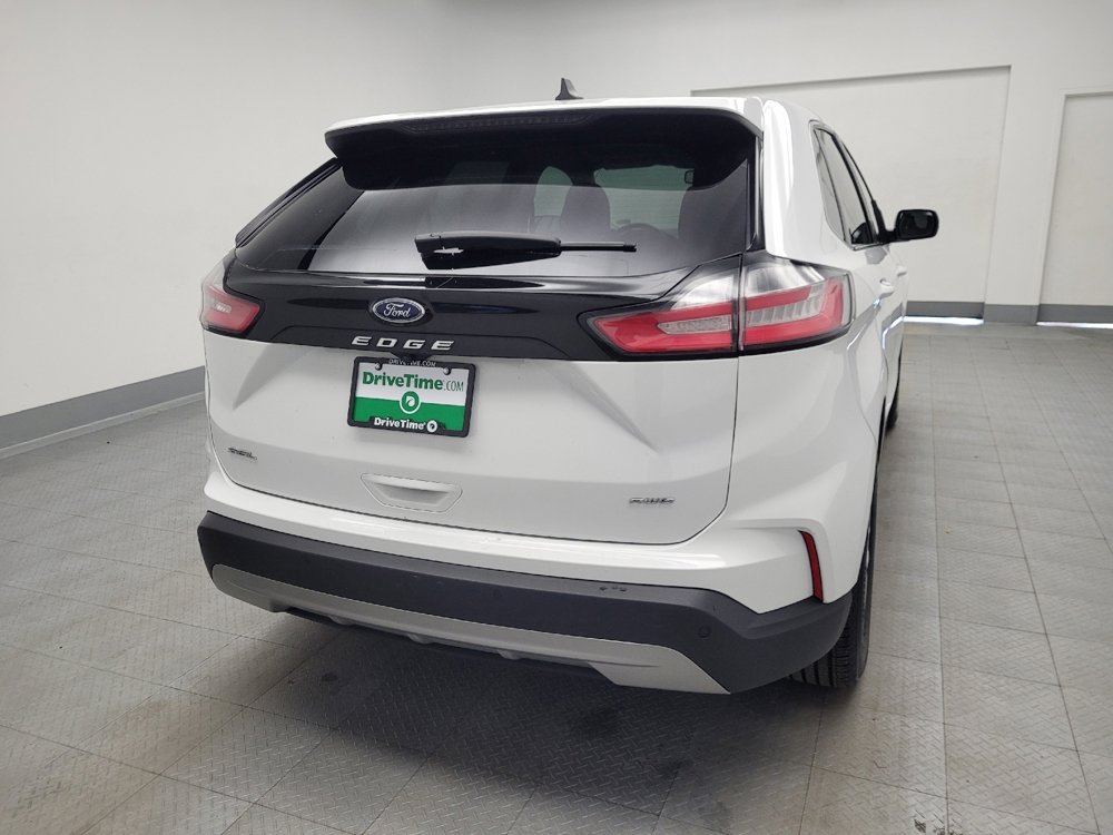 Used 2024 Ford Edge SEL image 7