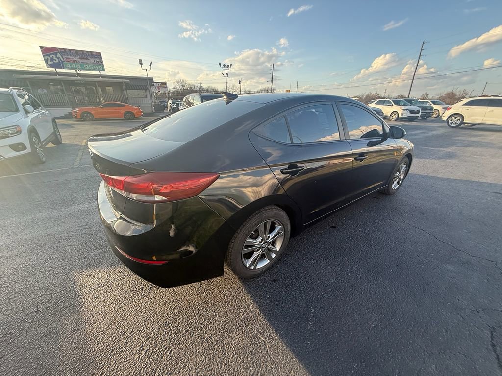 Used 2017 Hyundai Elantra Value Edition image 3