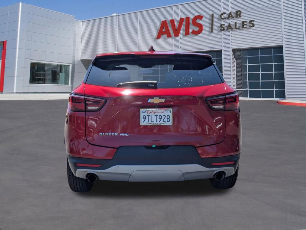 Used 2025 Chevrolet Blazer LT AWD/4WD image 7