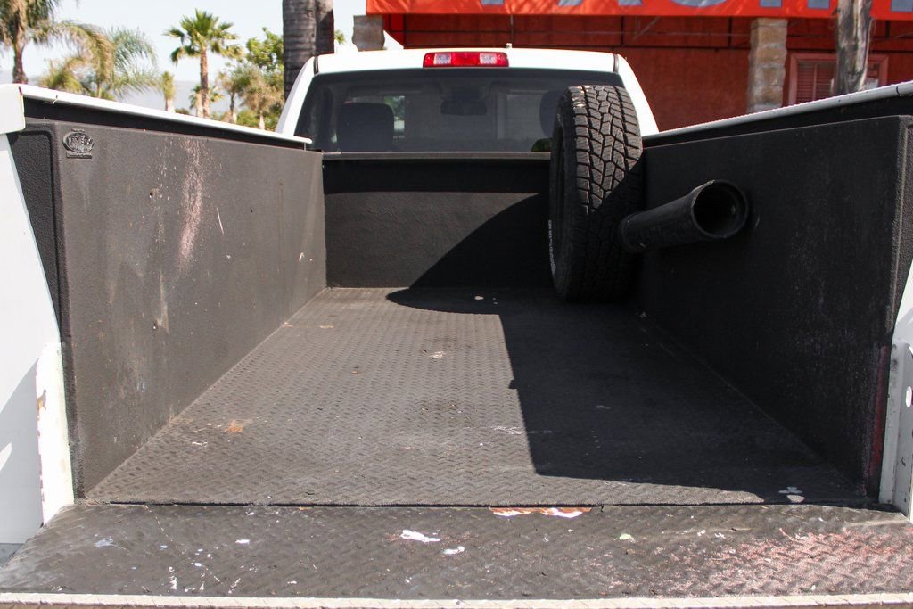 Used 2014 RAM 3500 Tradesman w/ Power & Remote Entry Group image 9