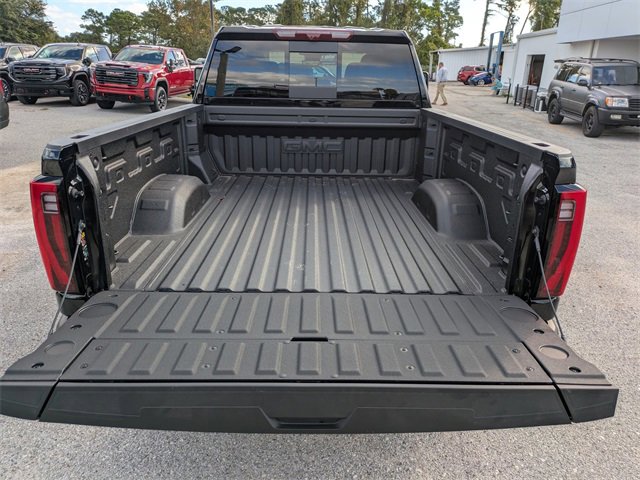 New 2026 GMC Sierra 2500 Denali w/ Denali Reserve Package image 13