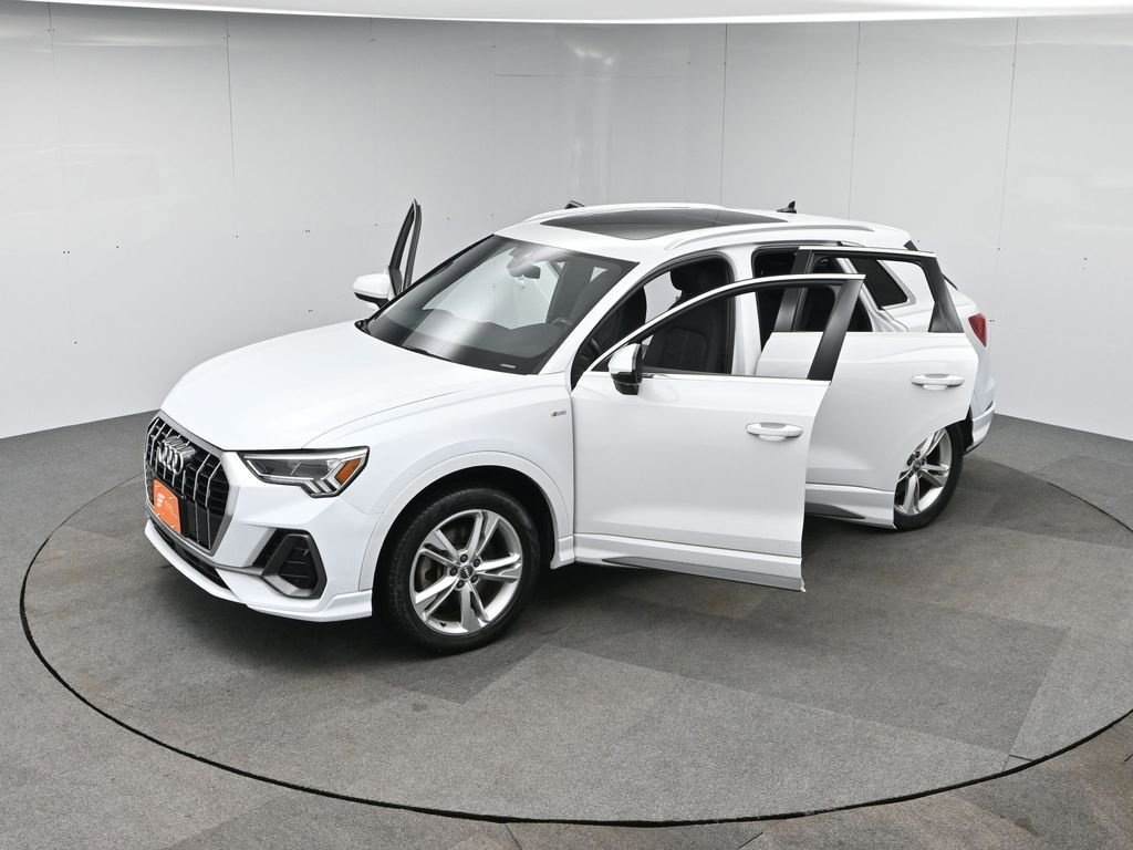 Used 2020 Audi Q3 2.0T Premium Plus w/ Premium Plus Package image 56