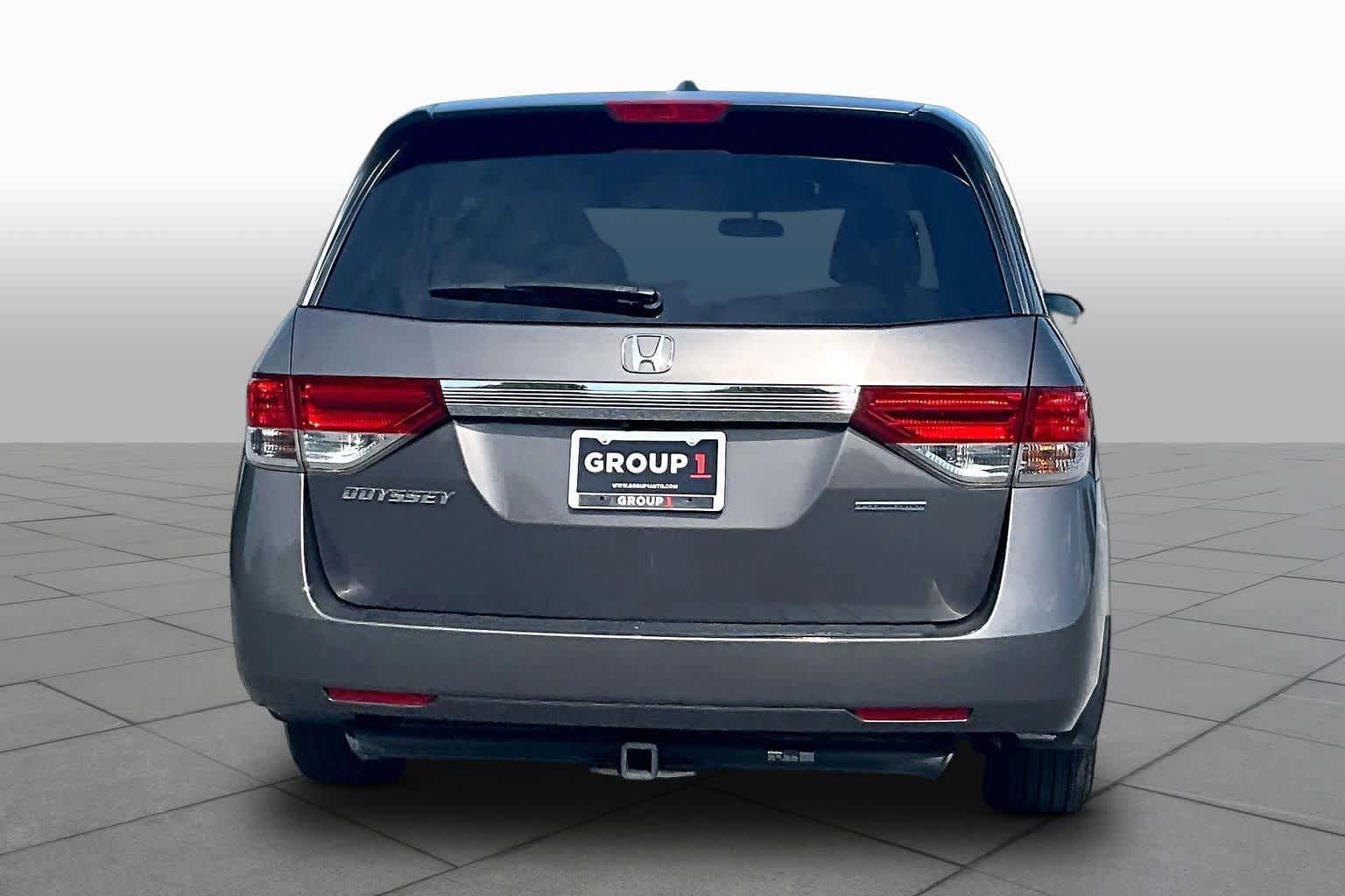 Used 2016 Honda Odyssey SE image 5