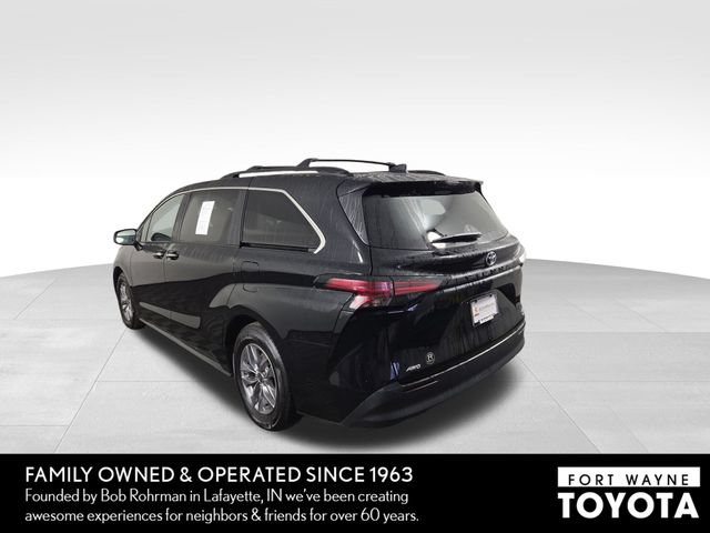 Used 2022 Toyota Sienna XLE w/ XLE Plus Package AWD/4WD image 9