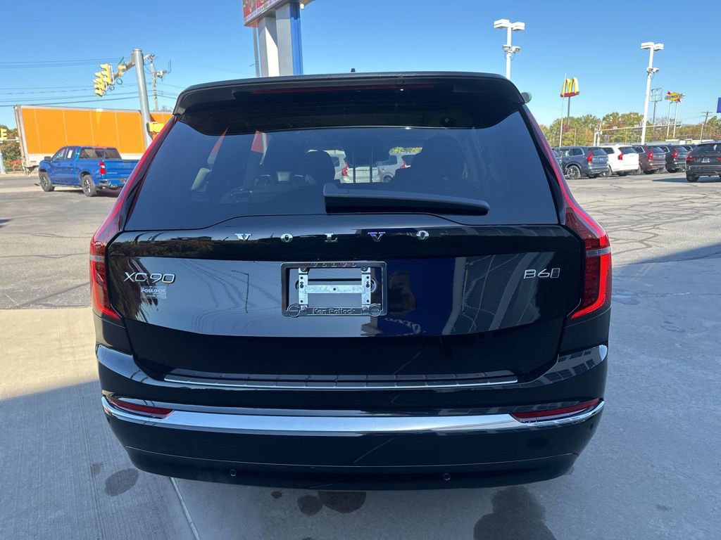 New 2026 Volvo XC90 B6 Plus w/ Protection Package Premier image 6