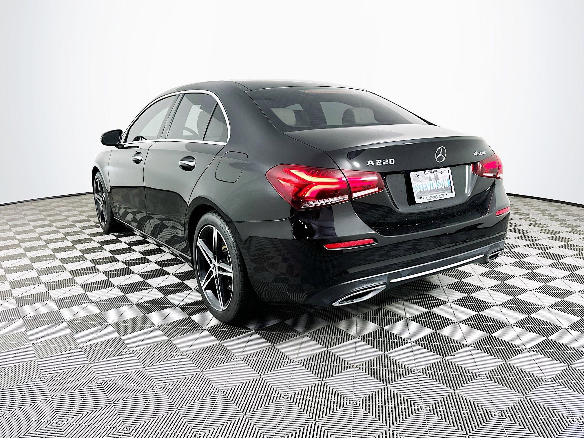 Used 2022 Mercedes-Benz A 220 4MATIC image 5