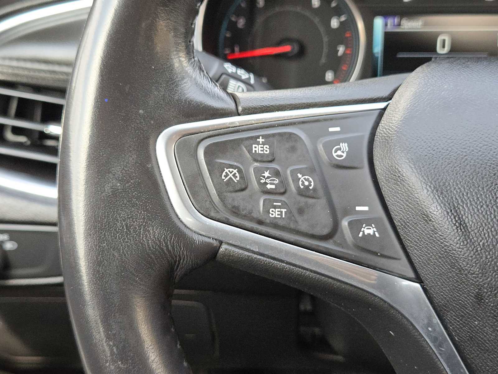 Used 2018 Chevrolet Malibu Premier w/ Premier Sun and Wheel Package image 27