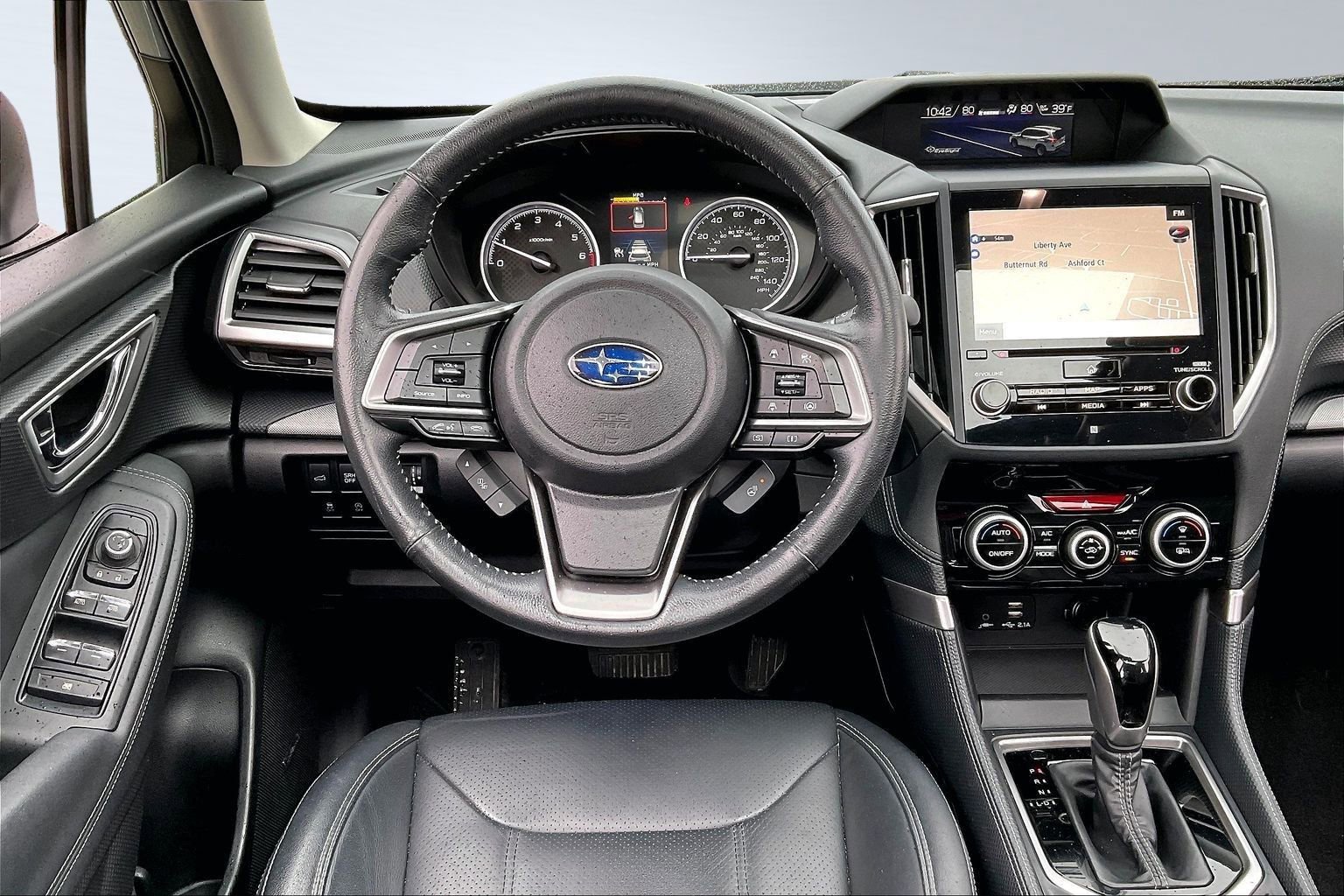 Used 2020 Subaru Forester Limited image 5