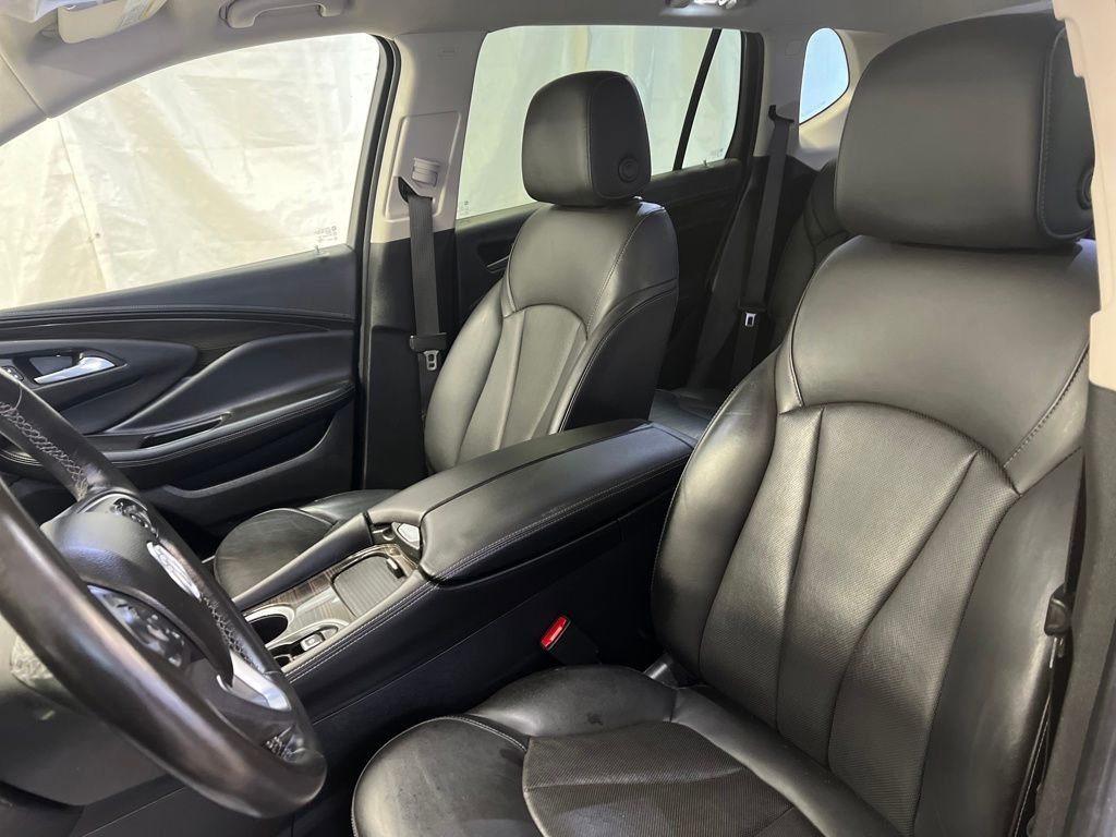 Used 2020 Buick Envision Essence image 17