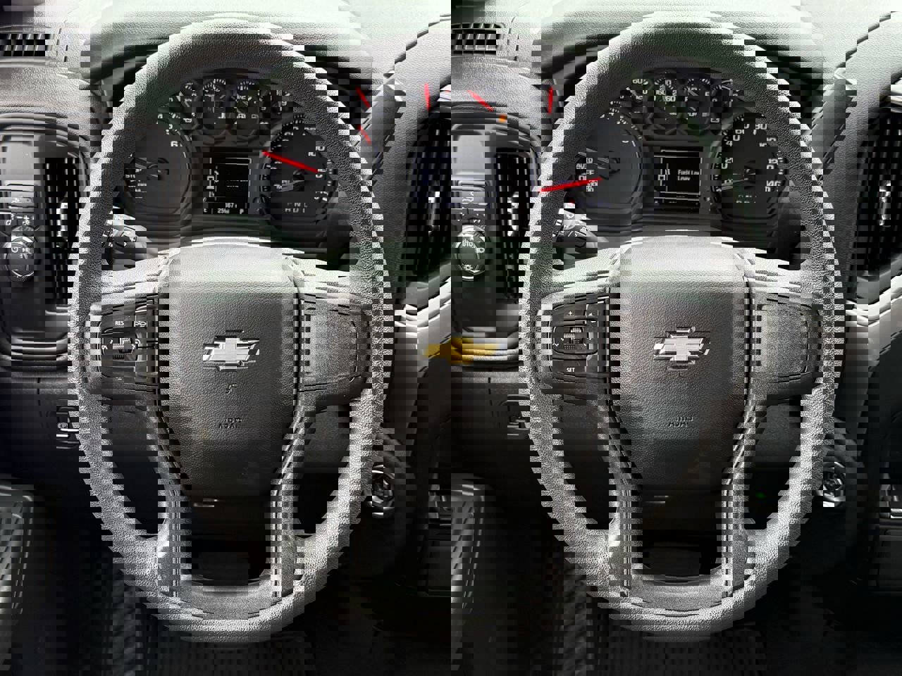 Used 2024 Chevrolet Silverado 1500 Custom image 12