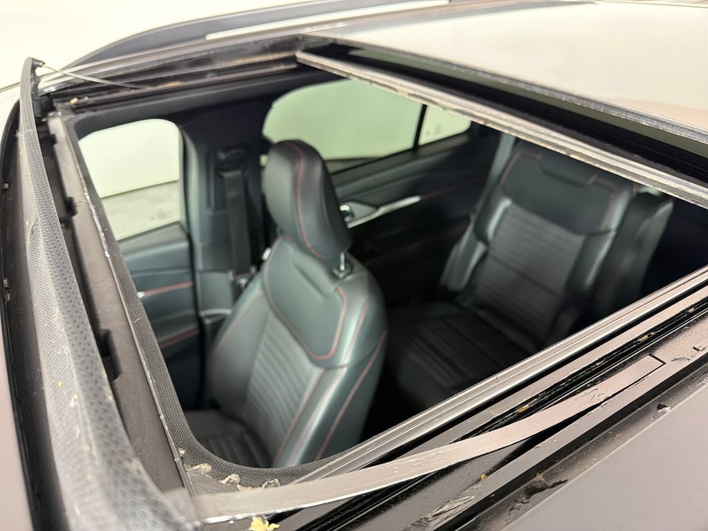 Used 2025 Ford Explorer ST-Line w/ Premium Package AWD/4WD image 9
