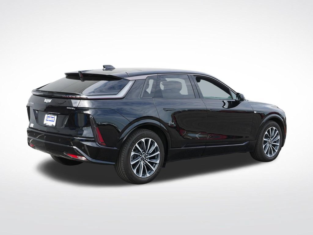 Used 2024 Cadillac Lyriq Sport AWD/4WD video 3