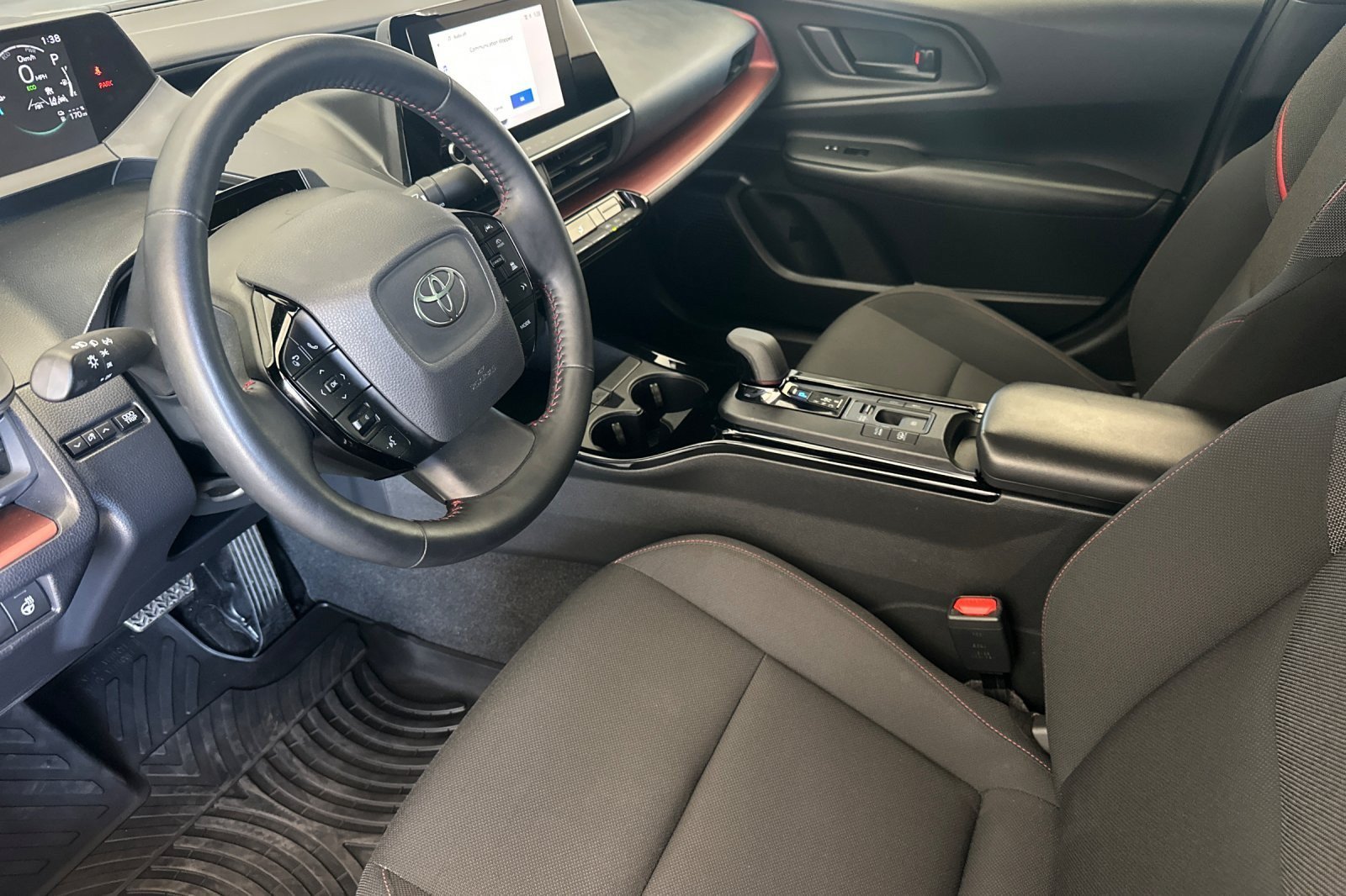 Certified 2025 Toyota Prius Plug-In Hybrid FWD image 9