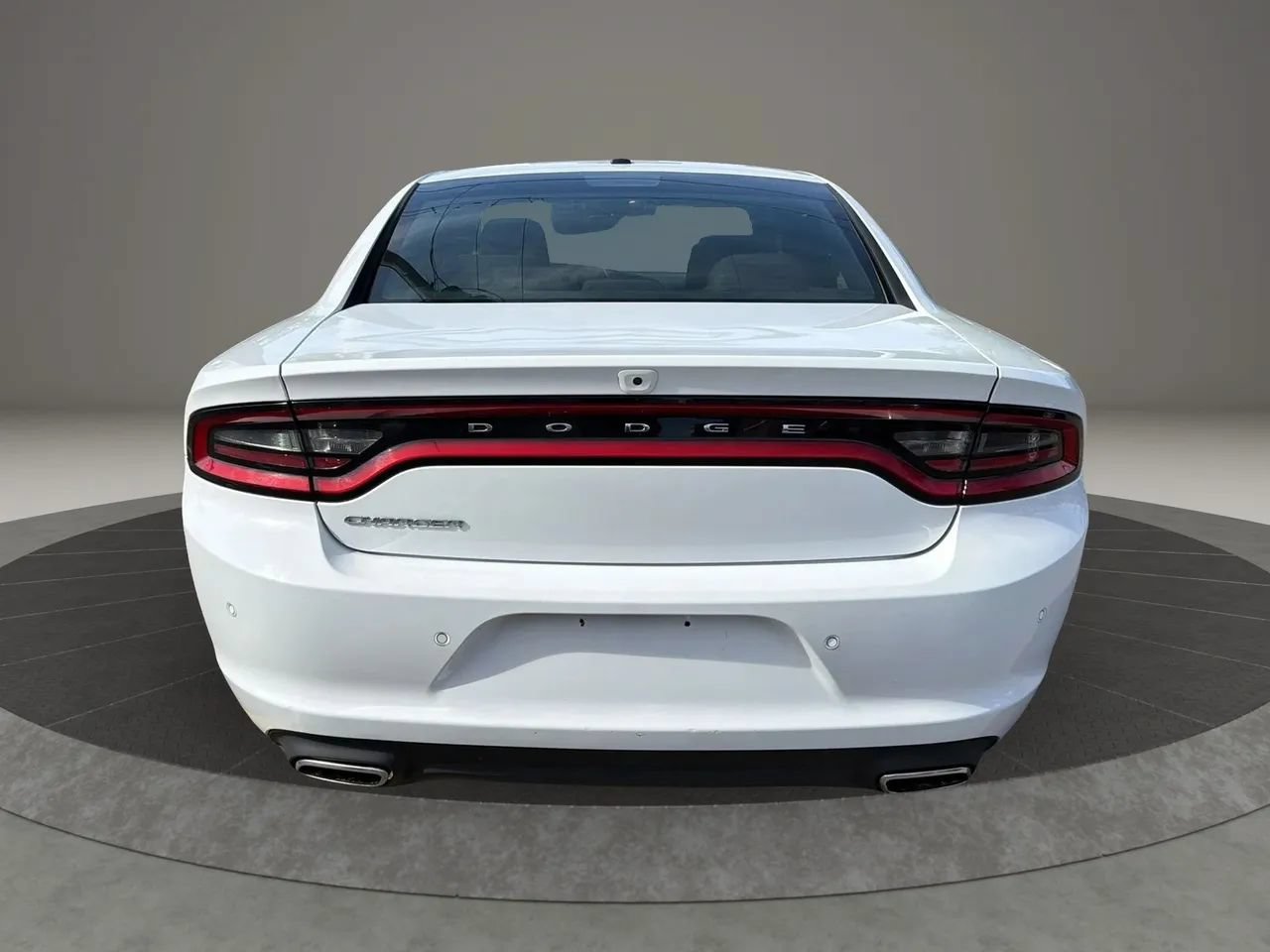 Used 2022 Dodge Charger SXT RWD image 6