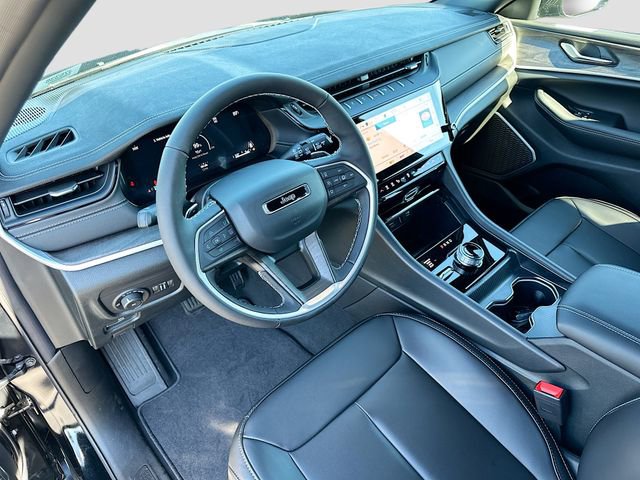 New 2026 Jeep Grand Cherokee Limited w/ Limited Altitude Package image 6