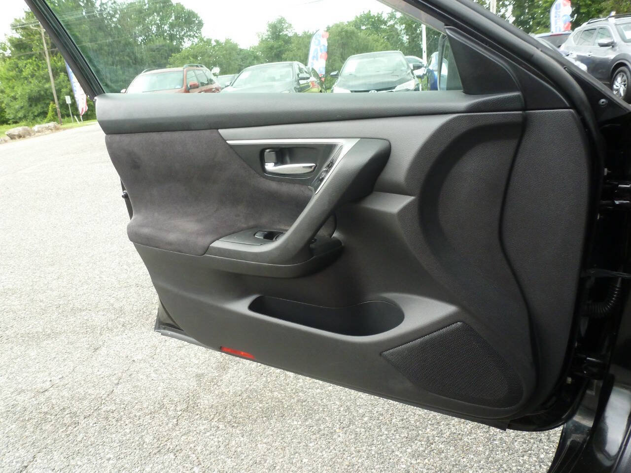 Used 2013 Nissan Altima 2.5 FWD image 19