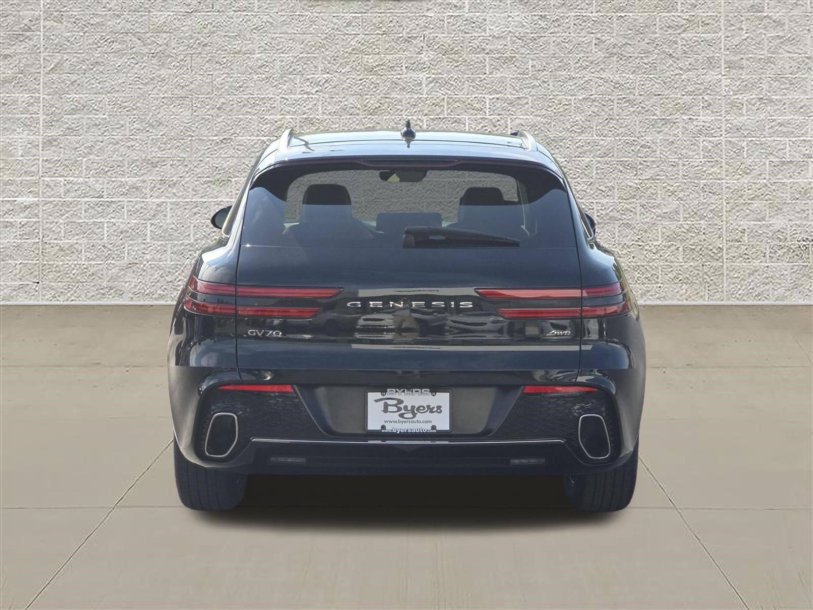 Used 2025 Genesis GV70 2.5T AWD/4WD image 6
