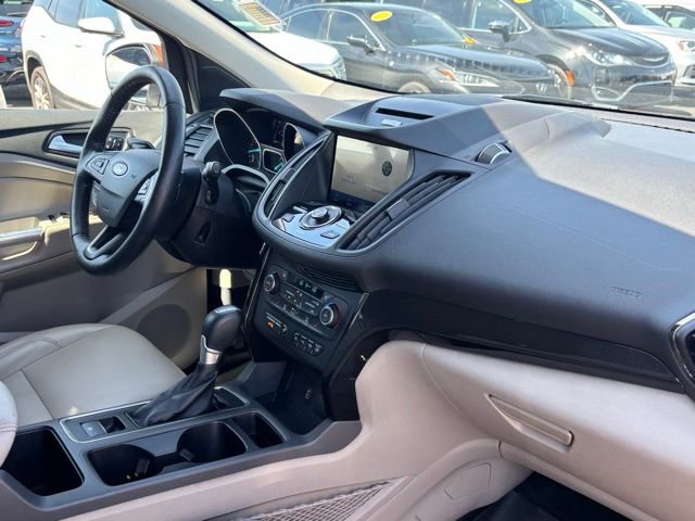 Used 2017 Ford Escape Titanium w/ Equipment Group 301A AWD/4WD image 15