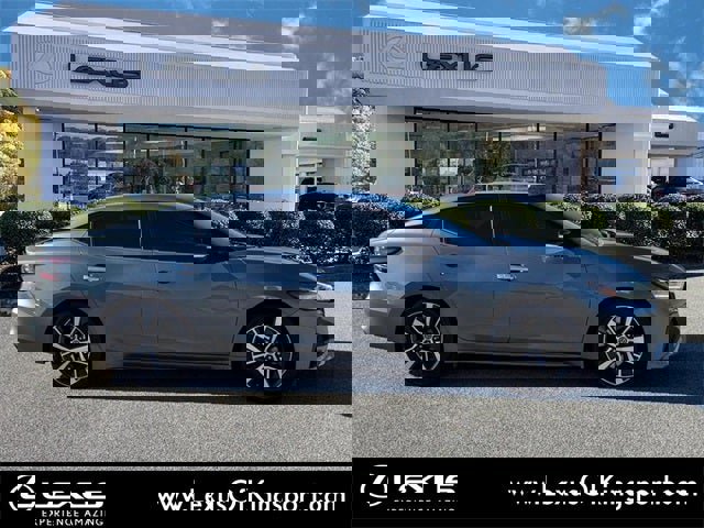 Used 2020 Nissan Maxima 3.5 SV w/ Floor Mat Group image 6