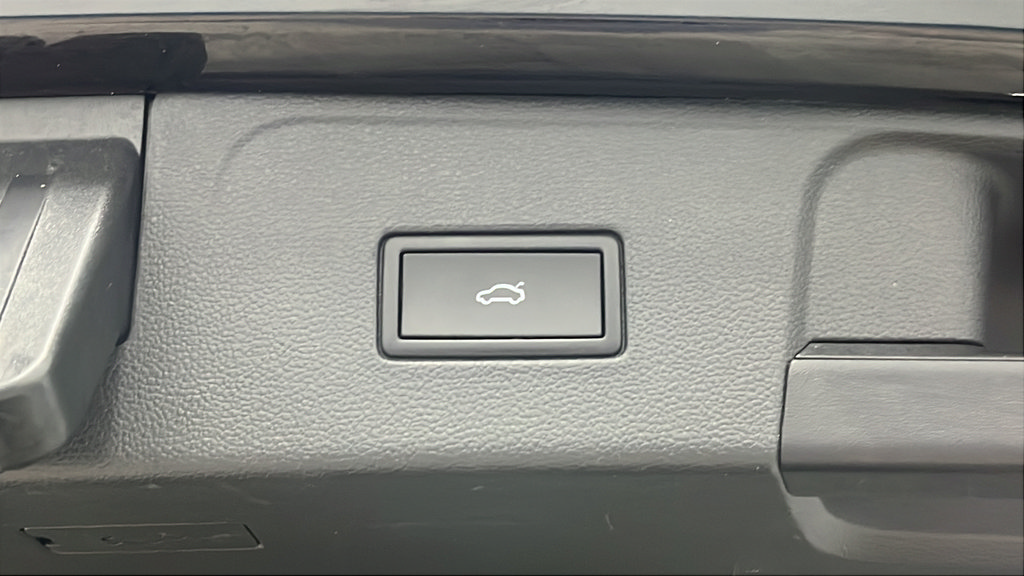 Used 2022 Volkswagen Atlas SE AWD/4WD image 30
