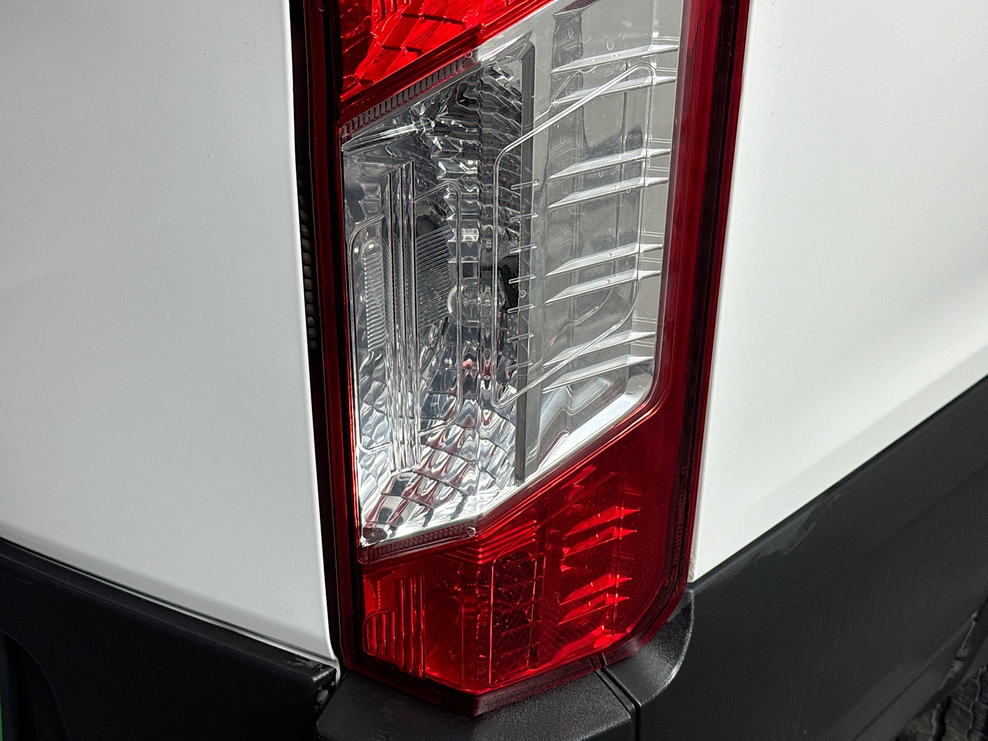 Used 2023 Ford Transit 350 XLT image 29