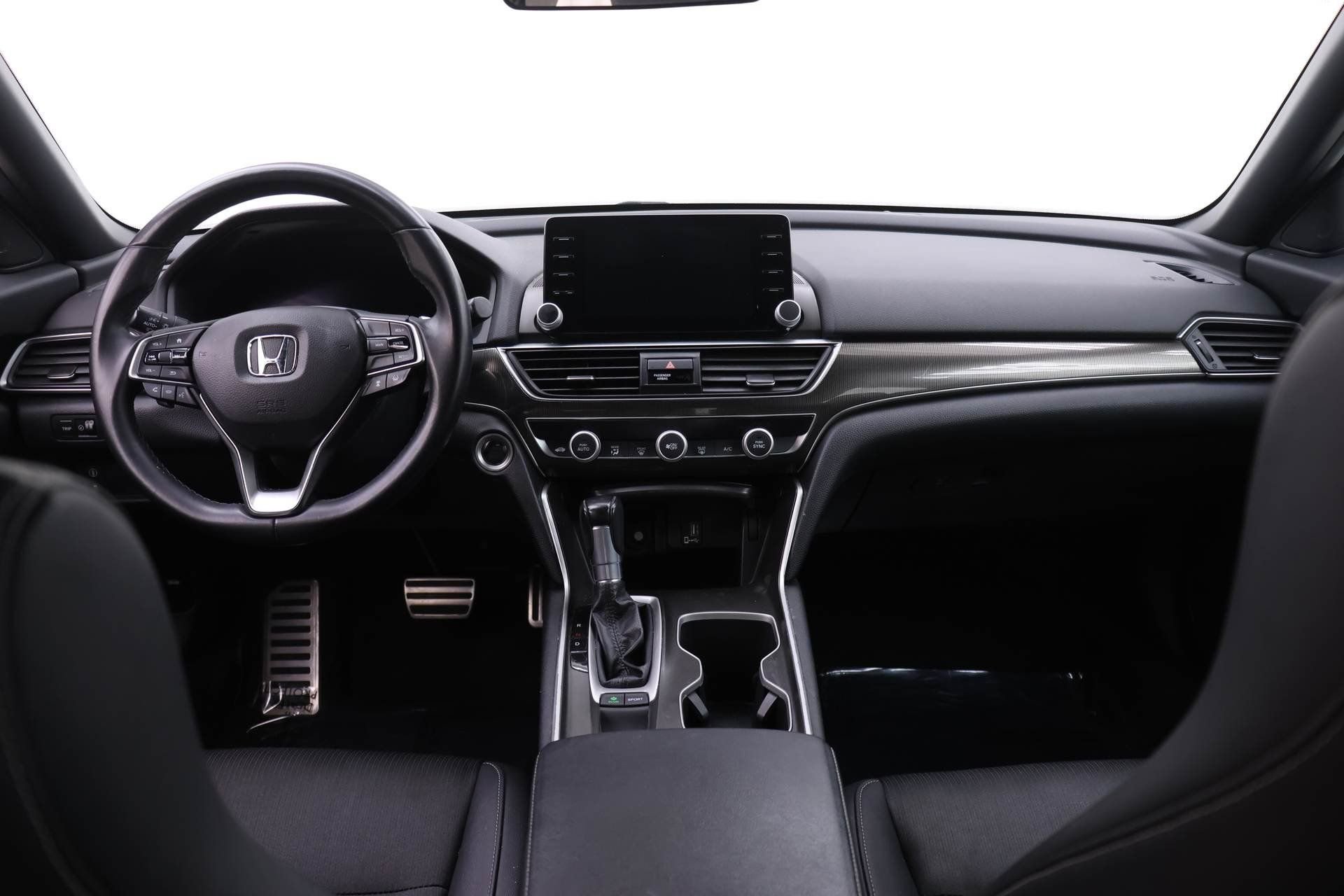 Used 2019 Honda Accord Sport image 5