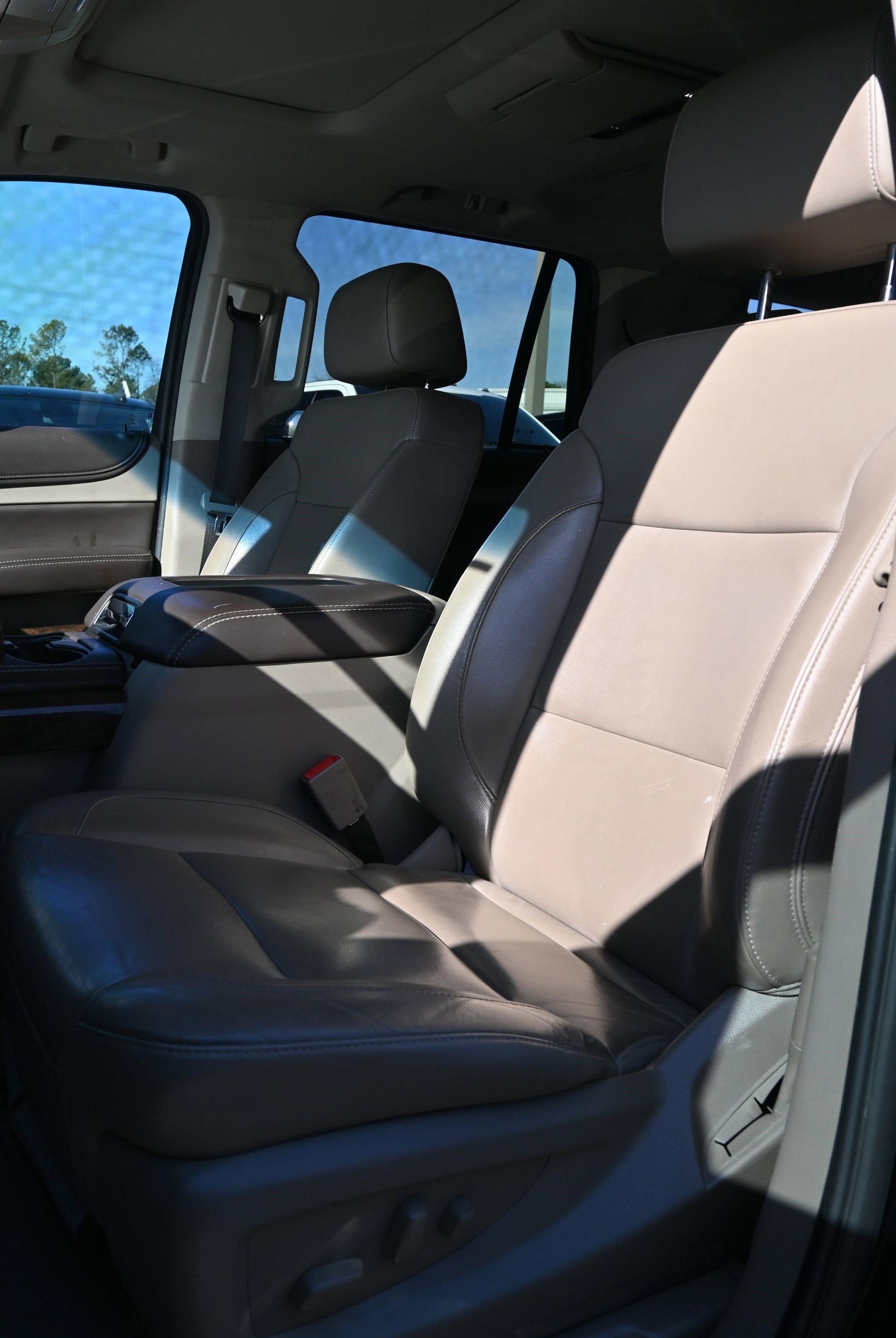 Used 2019 Chevrolet Tahoe LT image 19