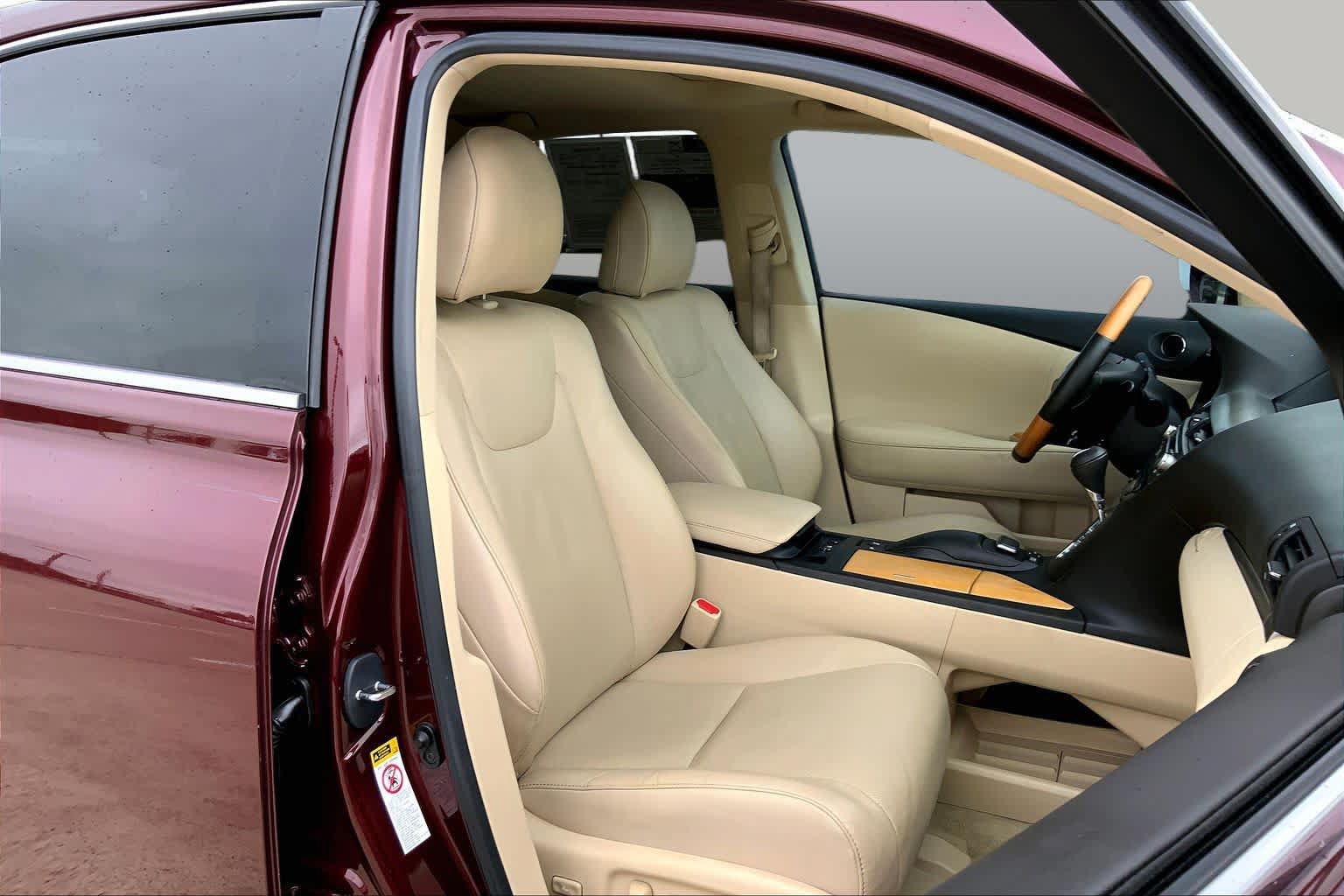 Used 2015 Lexus RX 450h FWD image 9