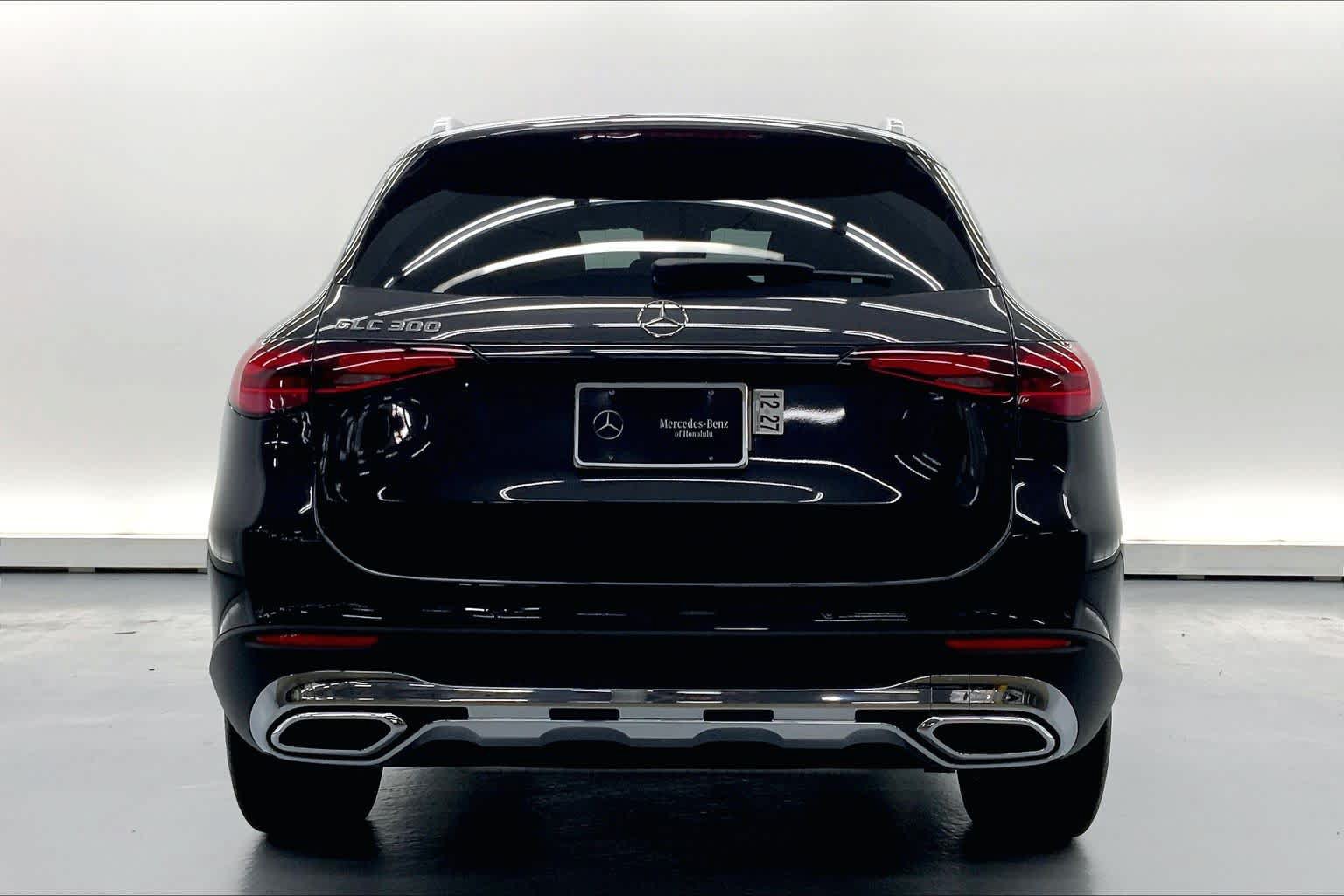 Used 2026 Mercedes-Benz GLC 300 image 3