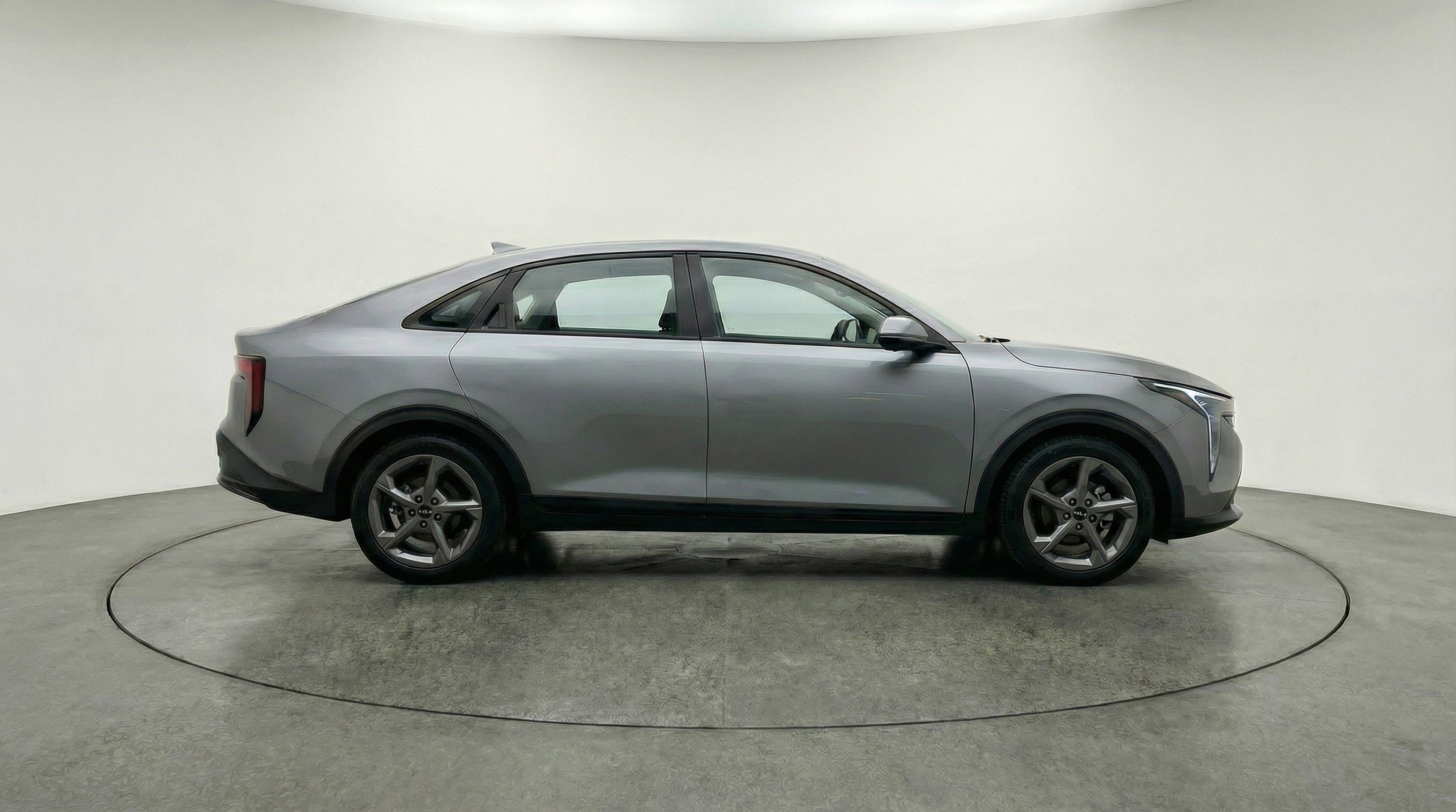 Used 2025 Kia K4 LXS FWD image 11