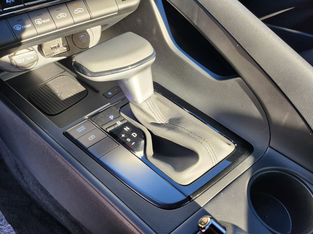 Certified 2026 Hyundai Elantra Sport image 25