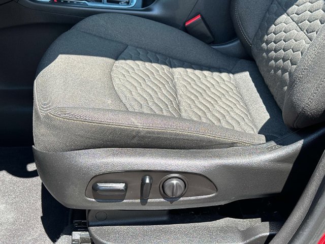 Used 2020 Chevrolet Equinox LT w/ LPO, Floor Liner Package FWD image 19