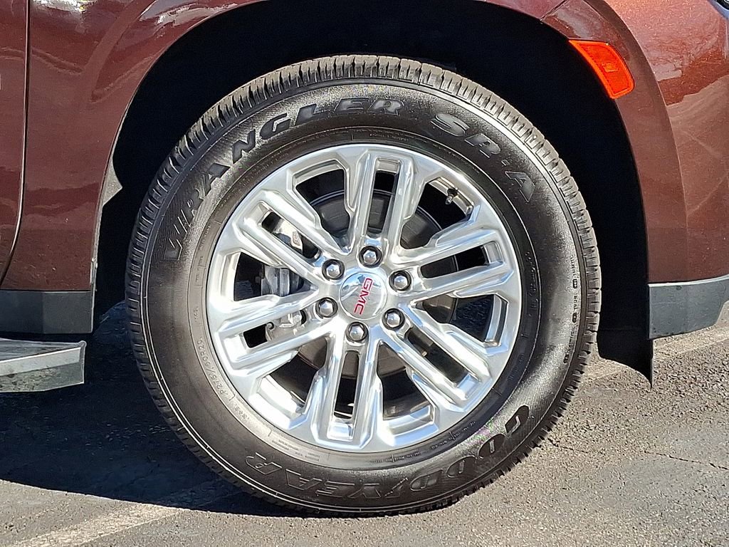 Used 2023 GMC Yukon SLT image 8