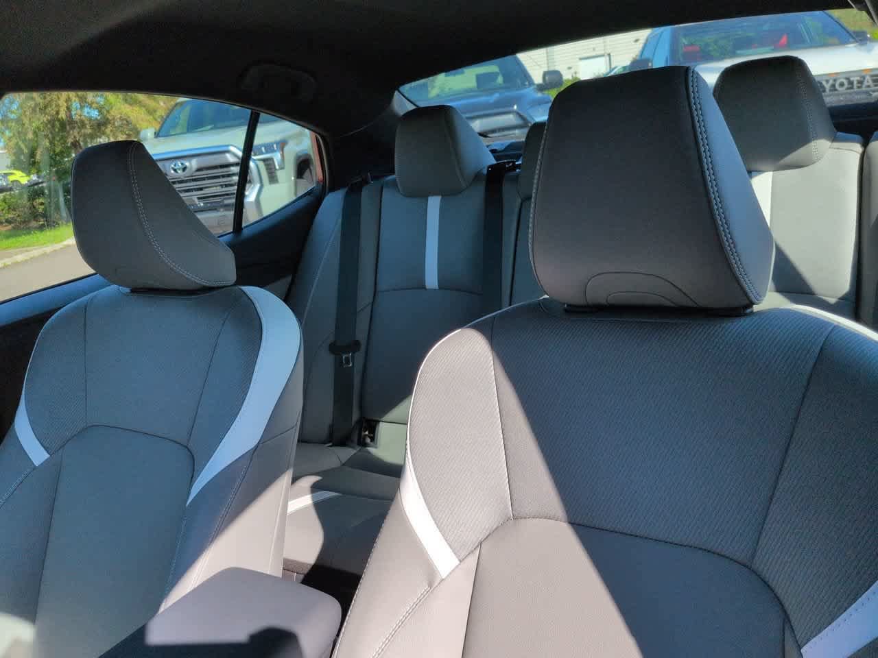 Used 2026 Toyota Camry SE w/ Multimedia Upgrade Package FWD image 8