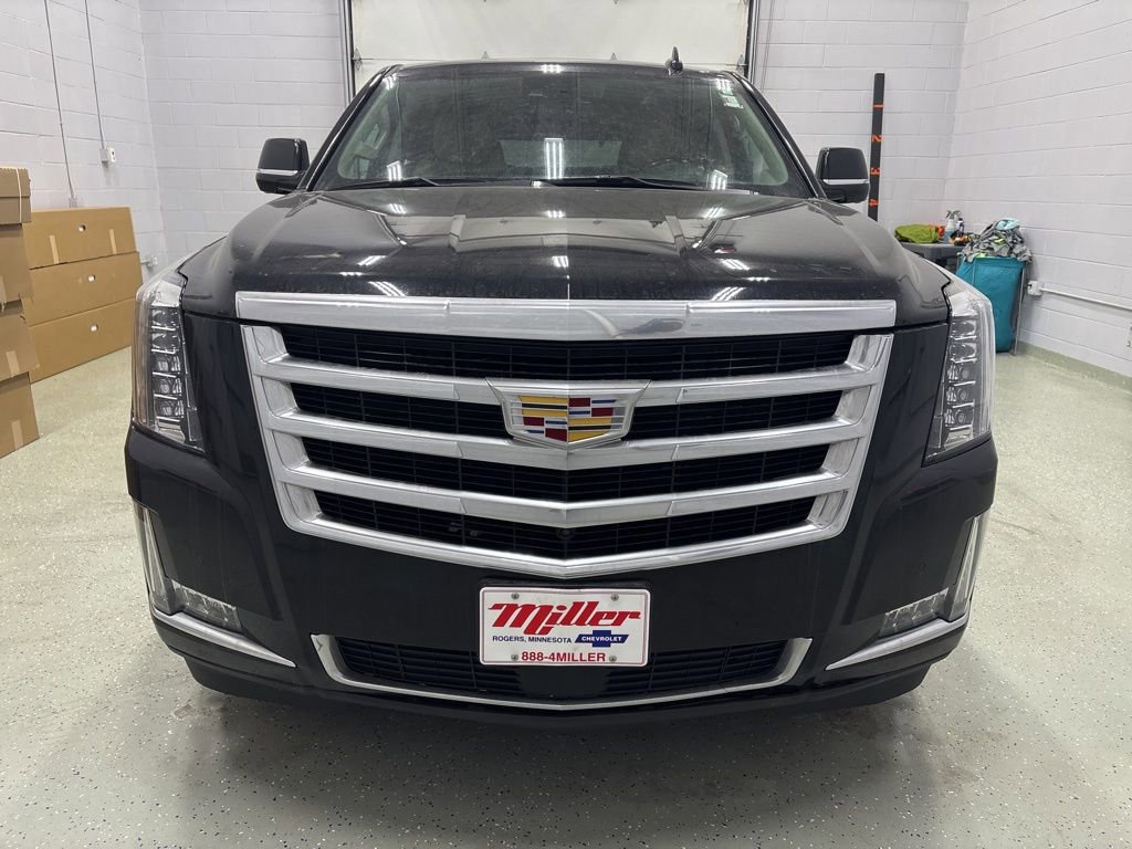 Used 2020 Cadillac Escalade Premium Luxury image 7