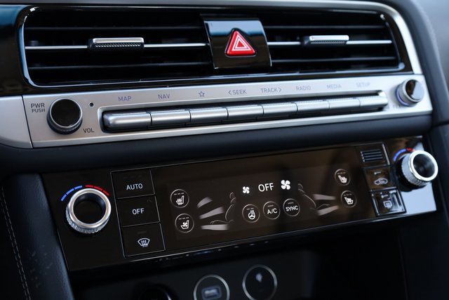 New 2026 Genesis G70 2.5T Prestige image 19