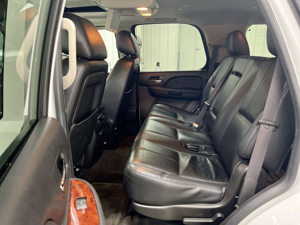 Used 2013 Chevrolet Tahoe LT AWD/4WD image 22